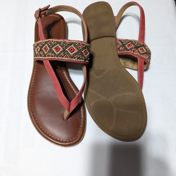 Sonoma size 9.5 peach beaded sandal flat - Picture 2 of 4